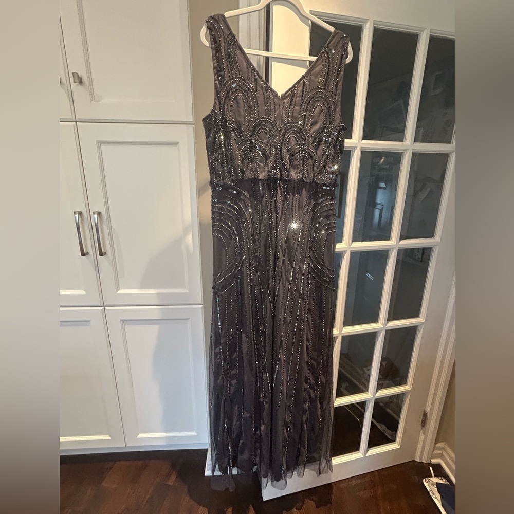 Adrianna Papell Gunmetal Grey/Navy Full Length Sequin Gown Size 18 NWT